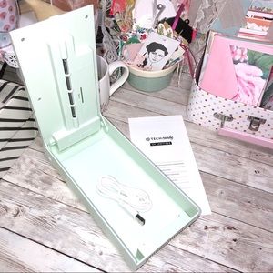 Tech Candy UV Phone Sanitizer Mint Green Never Used Includes Cord & Instructions